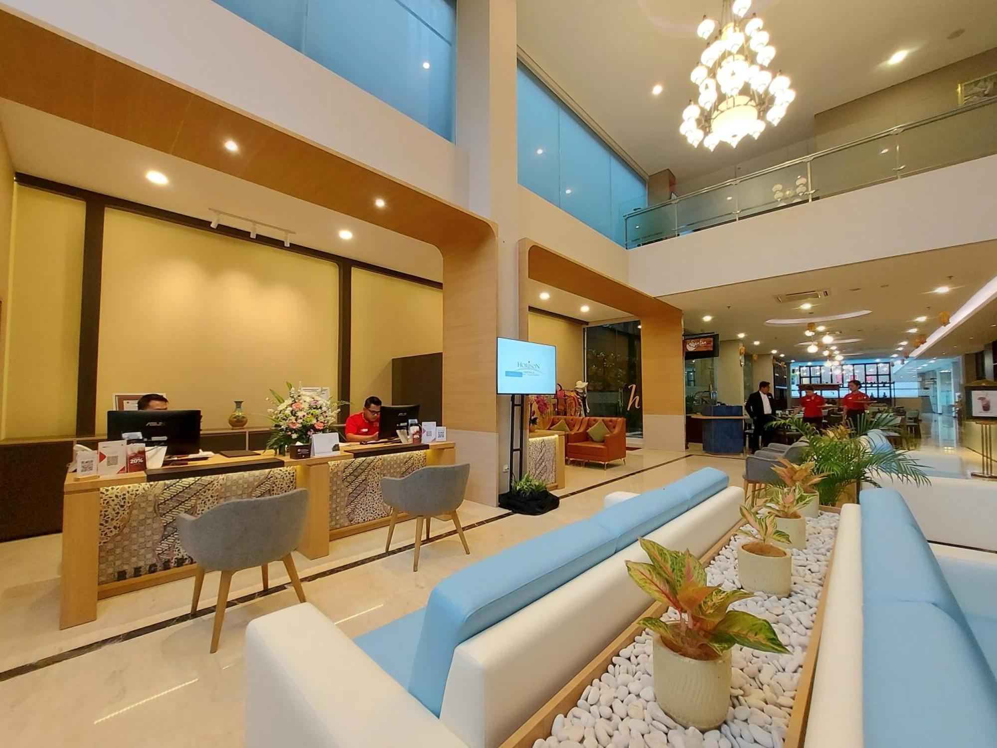@Hom Premiere Timoho Hotel Джокякарта Екстериор снимка
